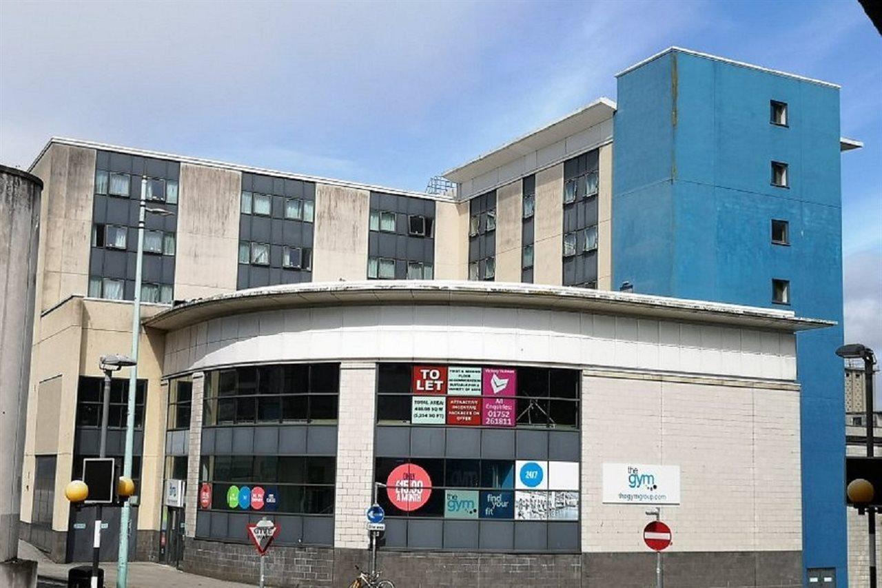 Travelodge Plymouth Buitenkant foto