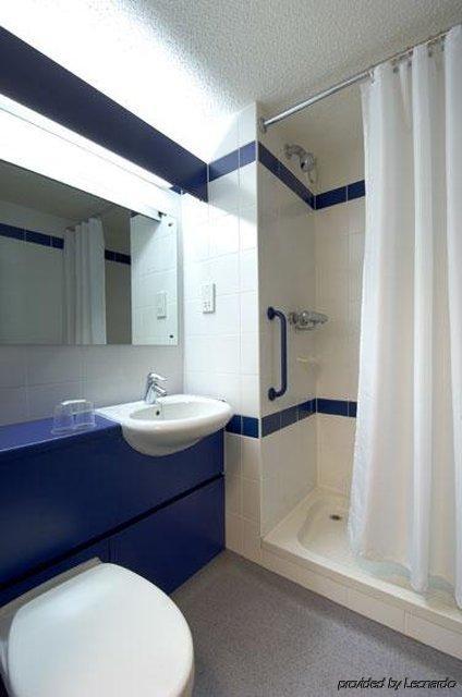 Travelodge Plymouth Buitenkant foto