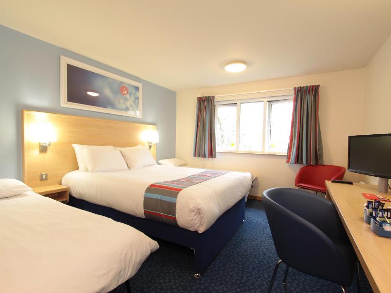 Travelodge Plymouth Buitenkant foto